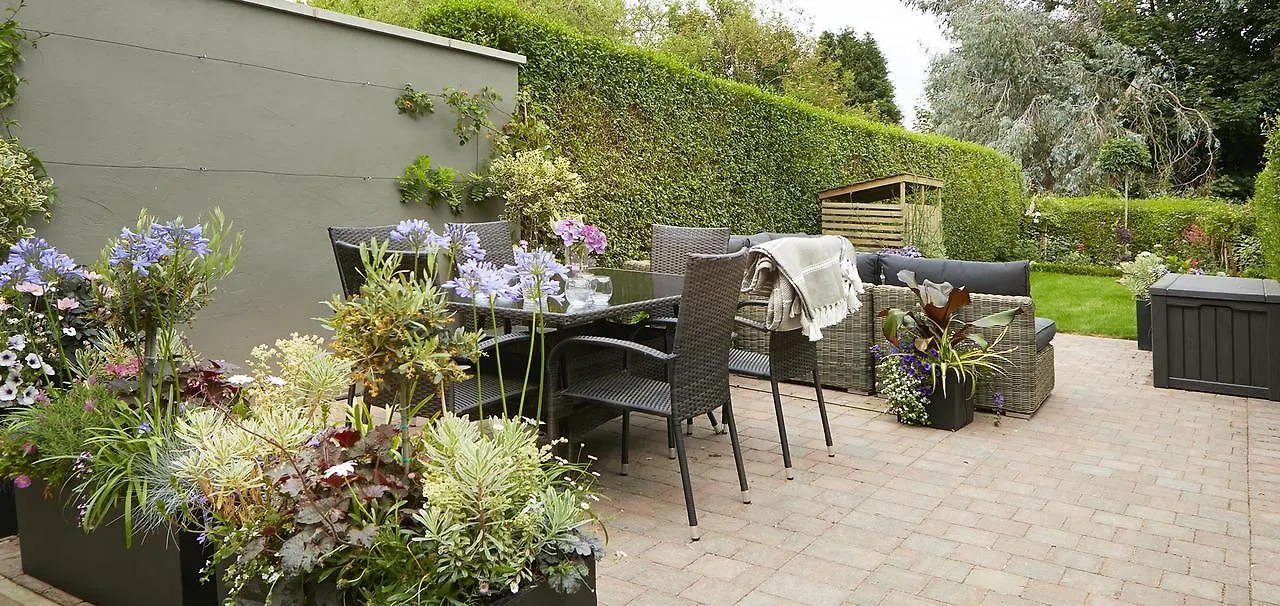 The Plough Inn & Cottages سكرابورو