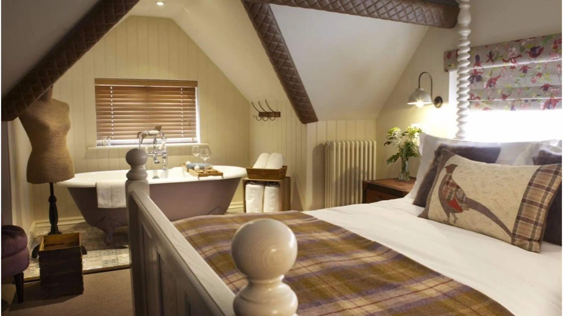 The Plough Inn & Cottages Σκάρμπορο